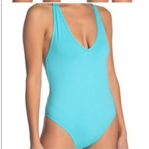 NWT Nordstrom VYB One-Piece Swimsuit Women's Size Medium - Picture 1 of 7